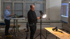 00075_Mittwochshock_KurtGruendl_Lichtfuehrung-im-Studio24.-Jaenner-2024@Fototeam-Digital
