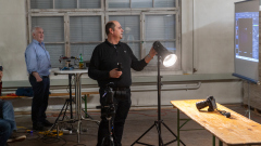 00083_Mittwochshock_KurtGruendl_Lichtfuehrung-im-Studio24.-Jaenner-2024@Fototeam-Digital
