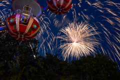 Feuerwerk-mit-Riesenrad