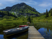 047_MountainLake_GerhardScheucher
