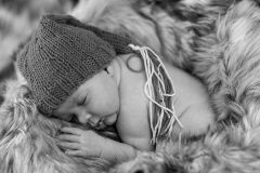 Klemens_Sohler_Newborn-in-Fell-gewickelt