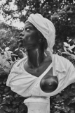083_Statue_Ingrid